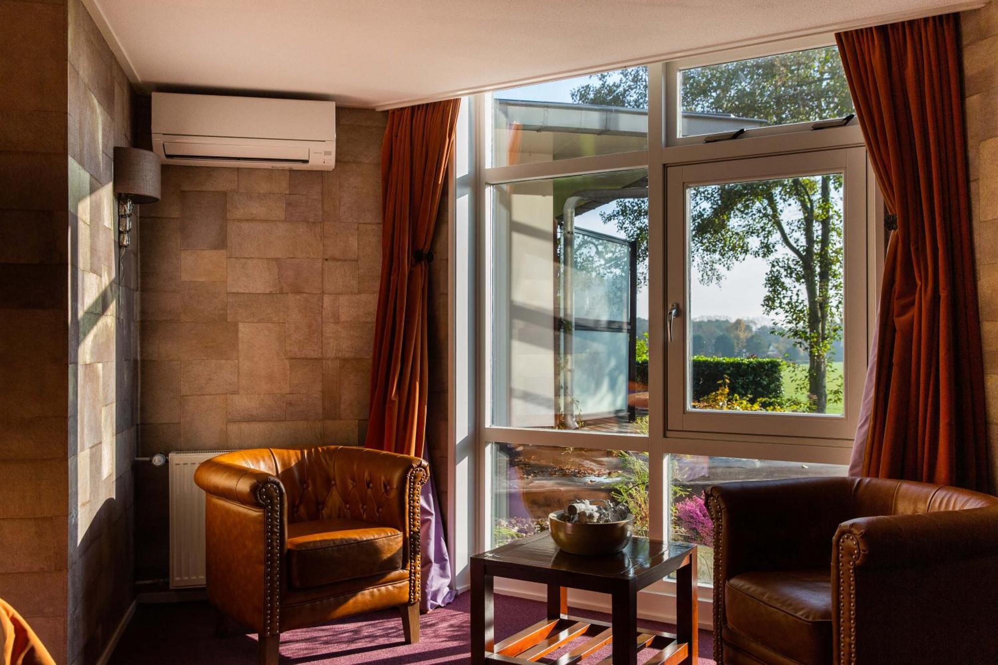 סחורל Restaurant Hotel Merlet מראה חיצוני תמונה
