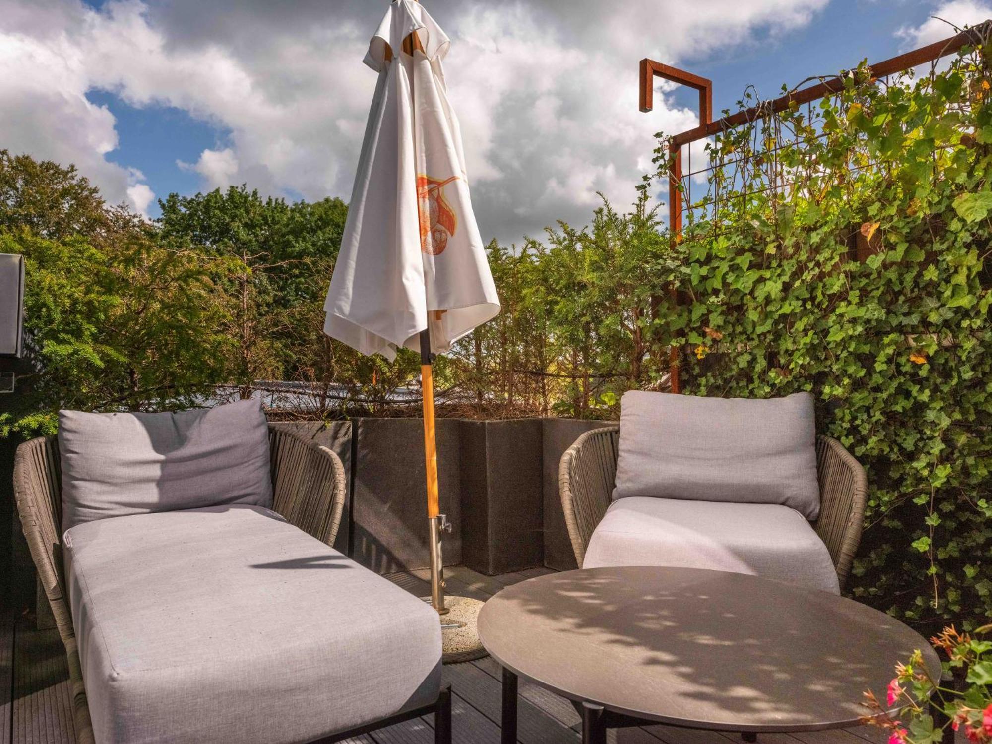 סחורל Restaurant Hotel Merlet מראה חיצוני תמונה